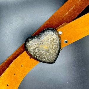 GENUINE LEATHER HEART BELT